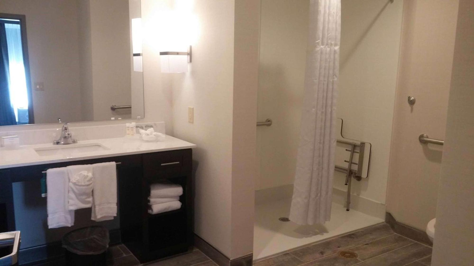 Homewood Suites By Hilton Philadelphia Plymouth Meeting Exterior foto